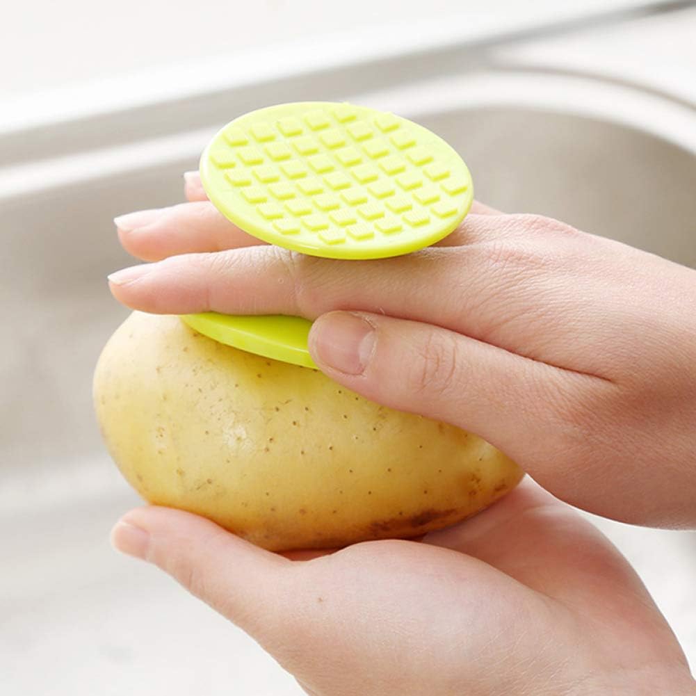 Sanfly 1pc Plastic Carrot Peeling Brush Durable Easy to Use