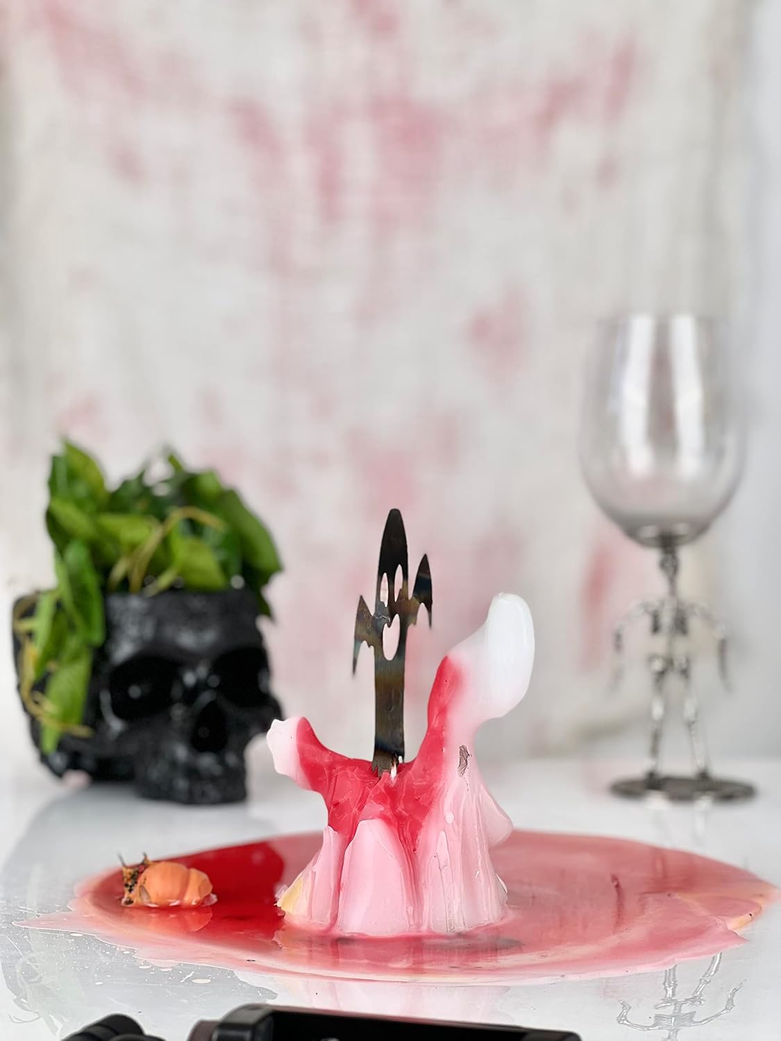 GUTE Skeleton Blood Candles - Dripping Red Wax Halloween Decors